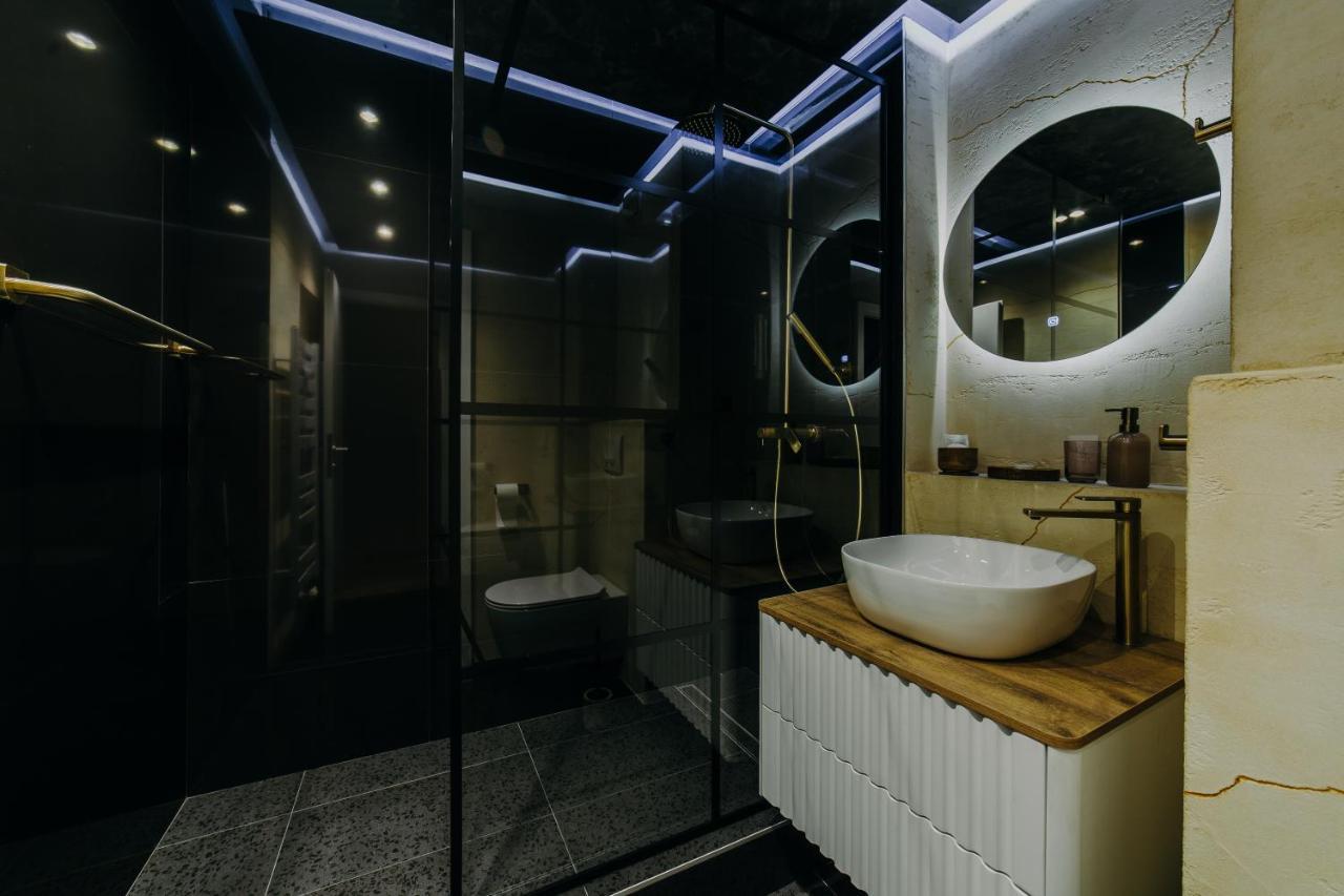 Апартаменти Apartman Stari Toranj II Вуковар Екстер'єр фото