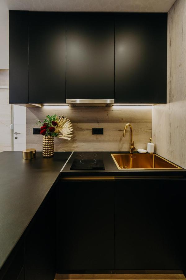 Апартаменти Apartman Stari Toranj II Вуковар Екстер'єр фото