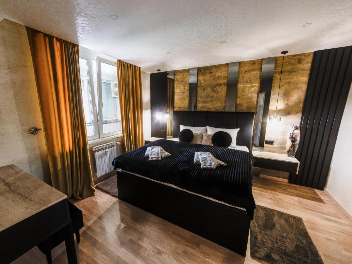 Апартаменти Apartman Stari Toranj II Вуковар Екстер'єр фото