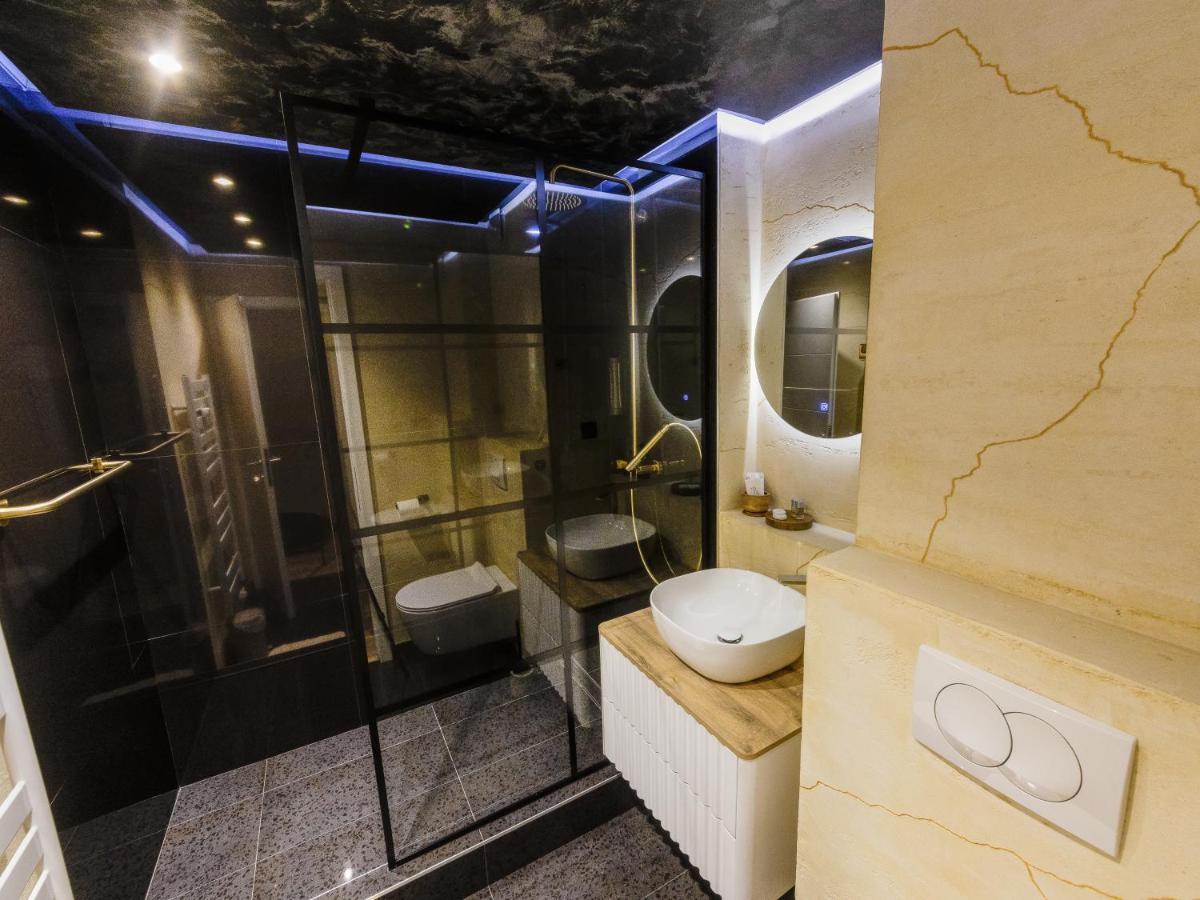 Апартаменти Apartman Stari Toranj II Вуковар Екстер'єр фото